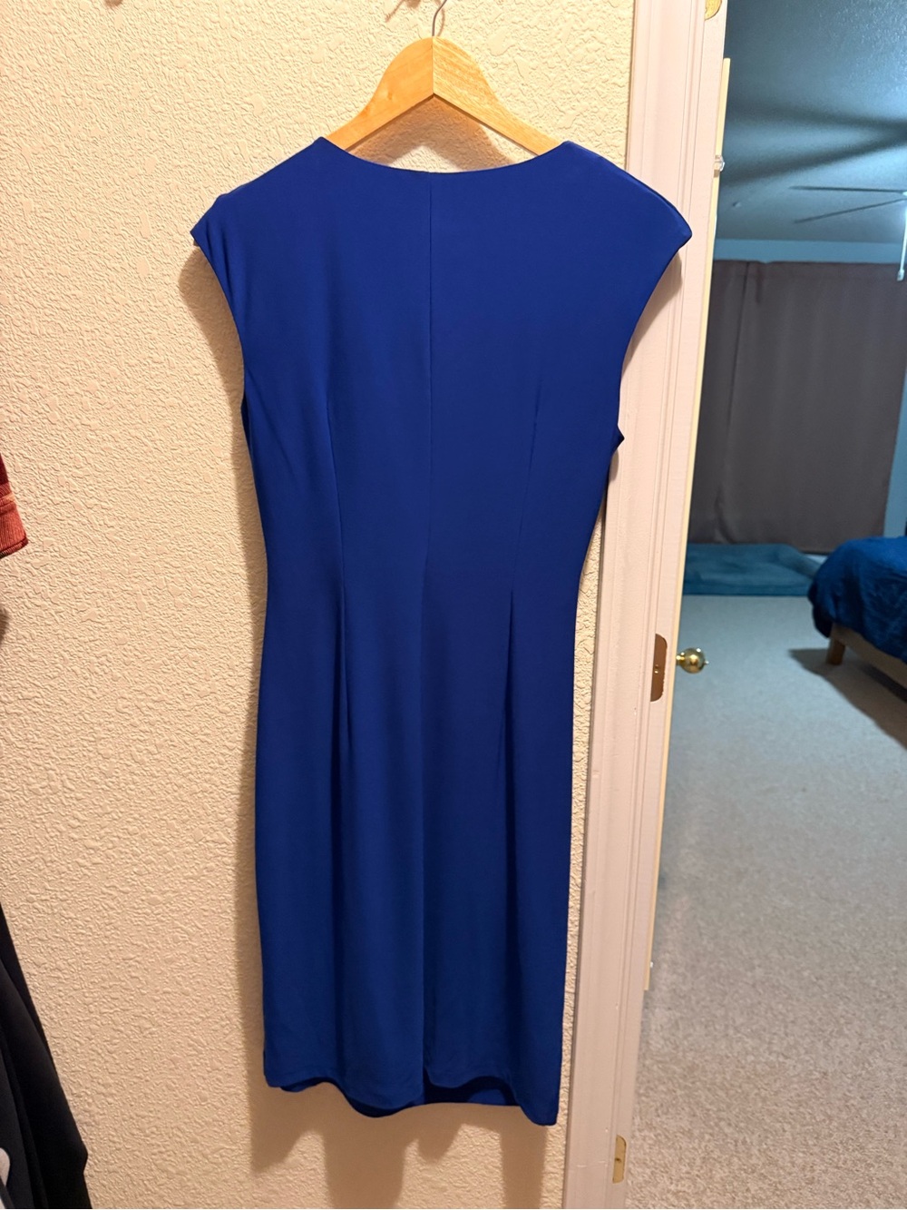 Royal Blue Sleeveless Draped Stretchy Faux-Wrap Midi Dress - Picture 3 of 3